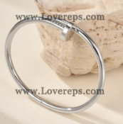 202524180 Nail Bracelet Classic Model White Gold