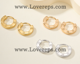 202525158 LOVE Single Hoop Earrings White Gold